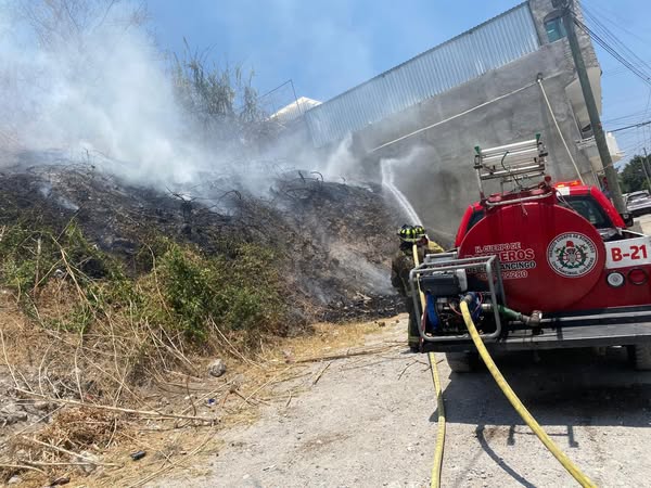 Cuerpos de emergencia atienden reportes de incendios en diferentes puntos de Chilpancingo