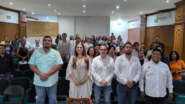 ¡El buen servicio también se entrena! 💥💼